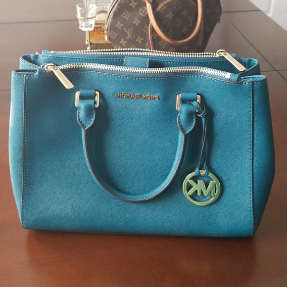 MICHAEL Michael Kors Handbags - Michael kors bag and wallet(sold)